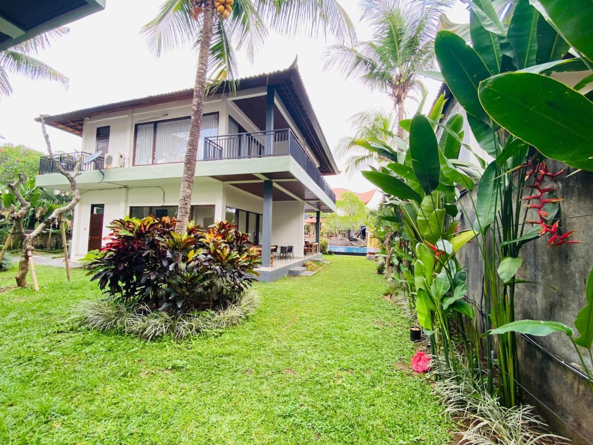 Putri Ayu Cottages Ubud Extérieur photo